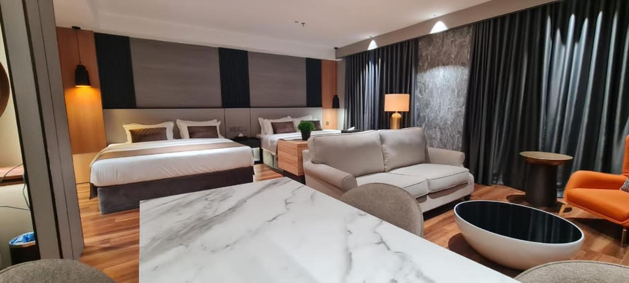 Extreme Boutique Hotel Kluang Eksteriør billede